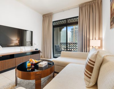Luxurious Stay Near Burj Khalifa, Stunning Balcony